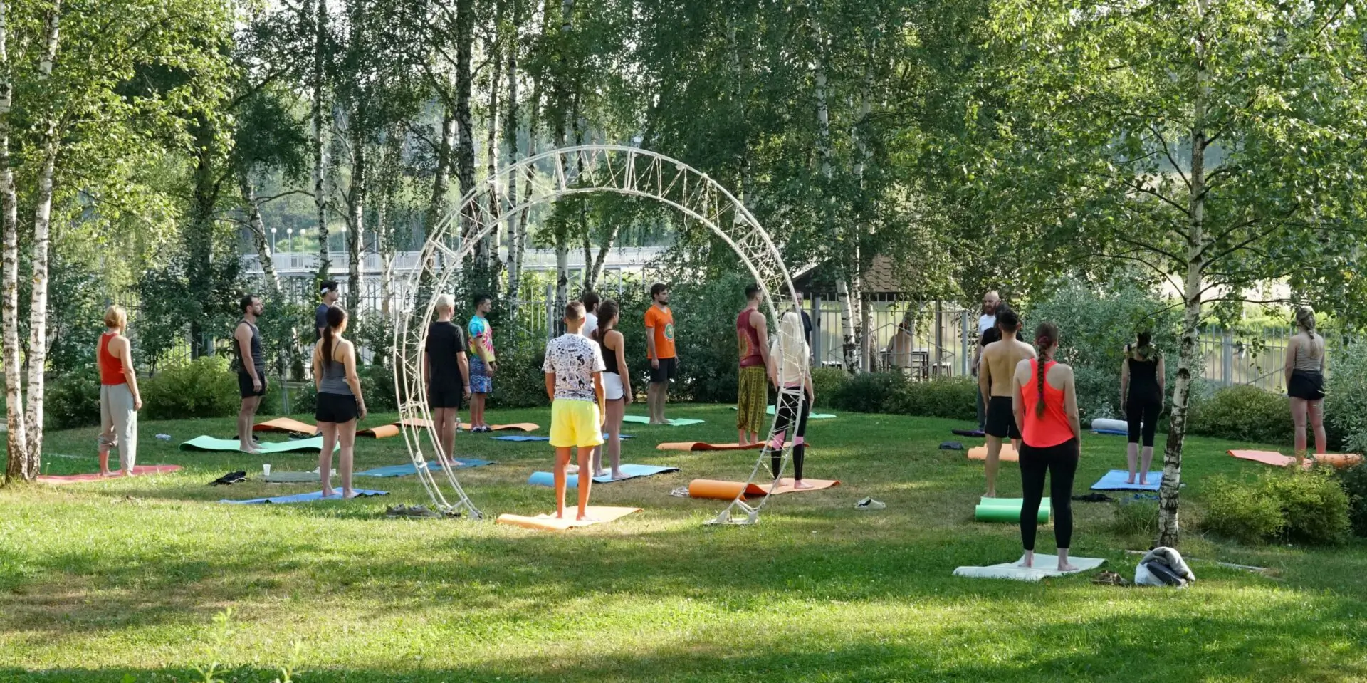 Йога ретрит медитации школа трех путей