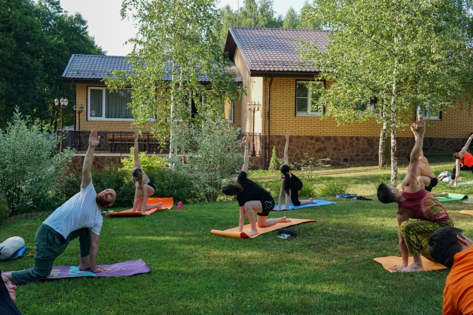 Йога ретрит медитации школа трех путей