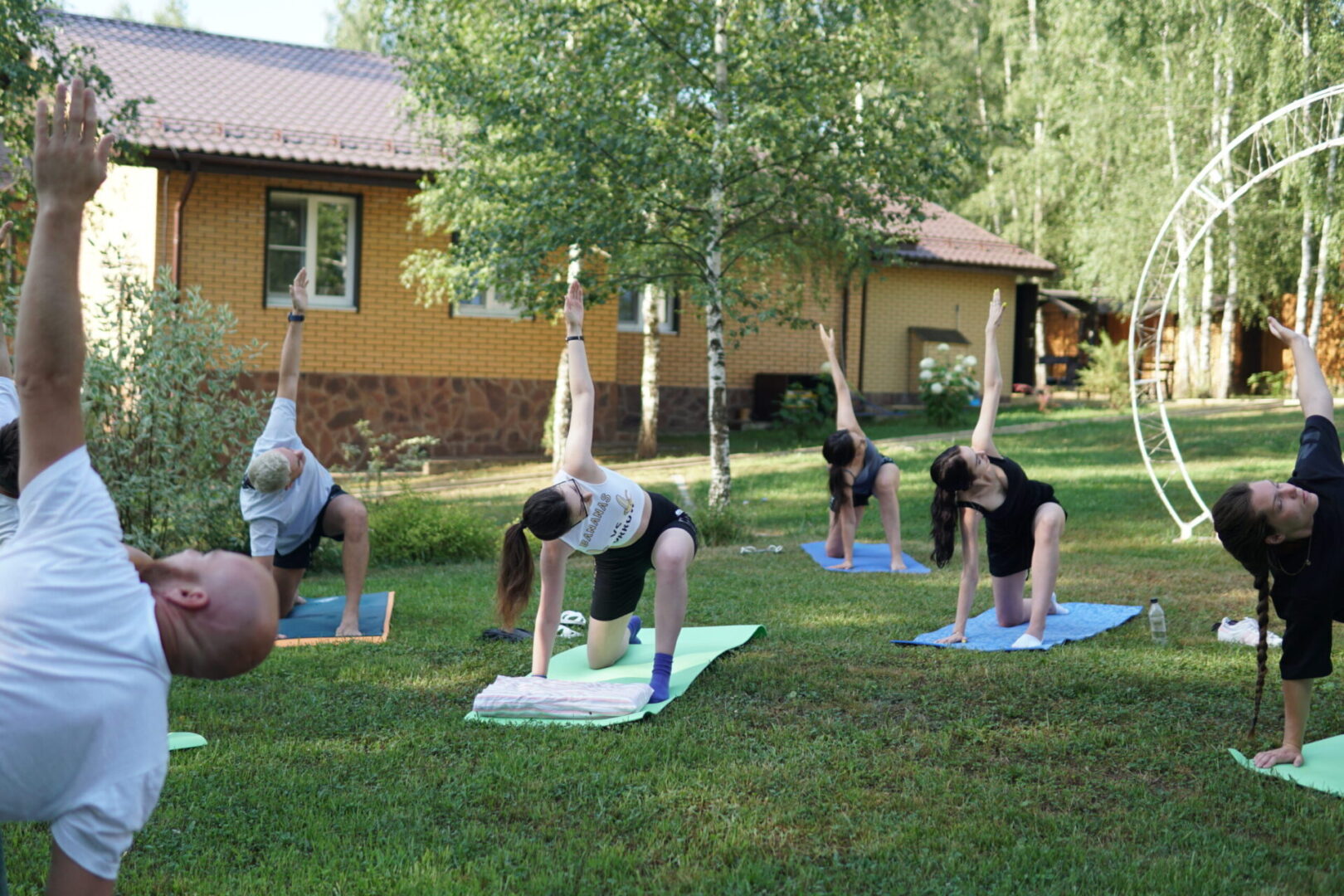 Йога ретрит медитации школа трех путей