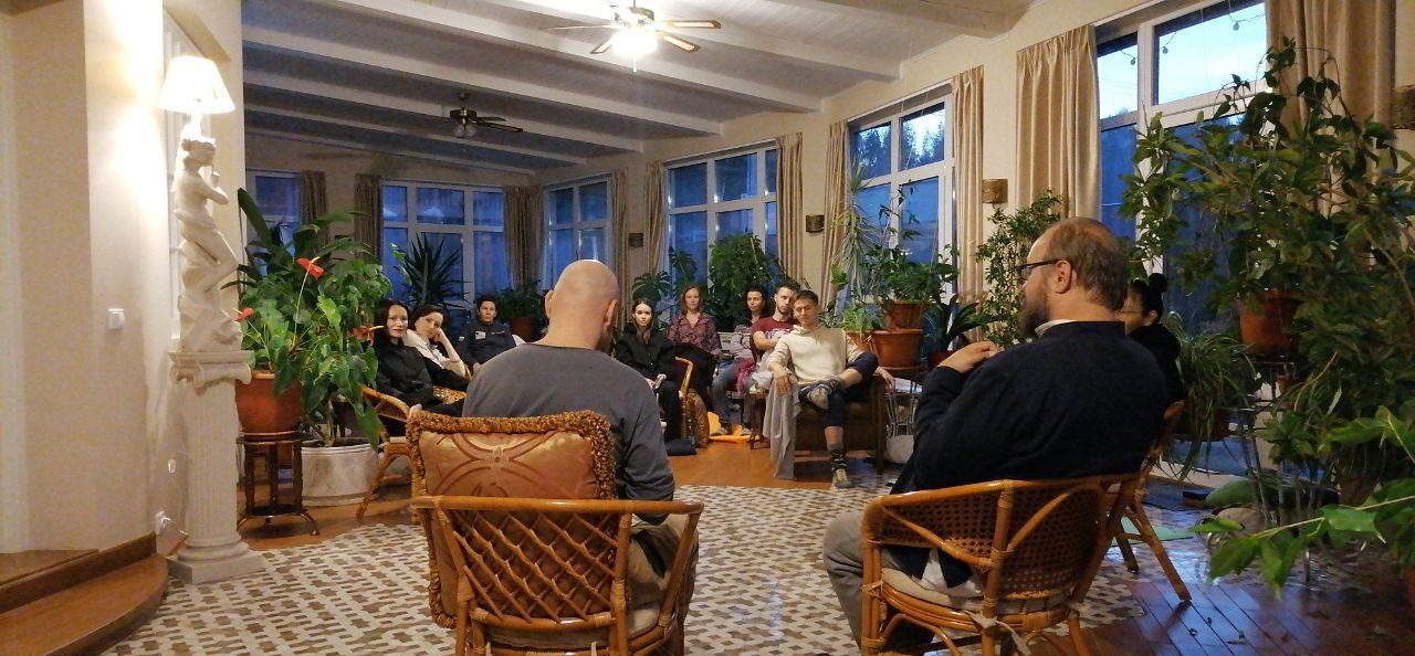 Ретрит медитации випассана школа трех путей