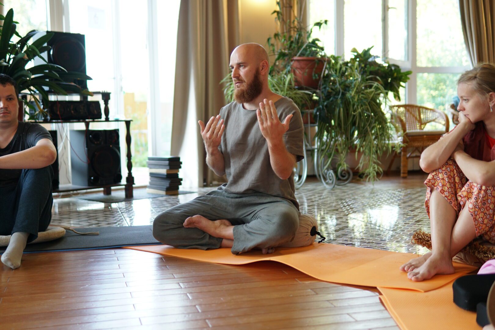 Максим Сати Ретрит медитации школа Трех Путей