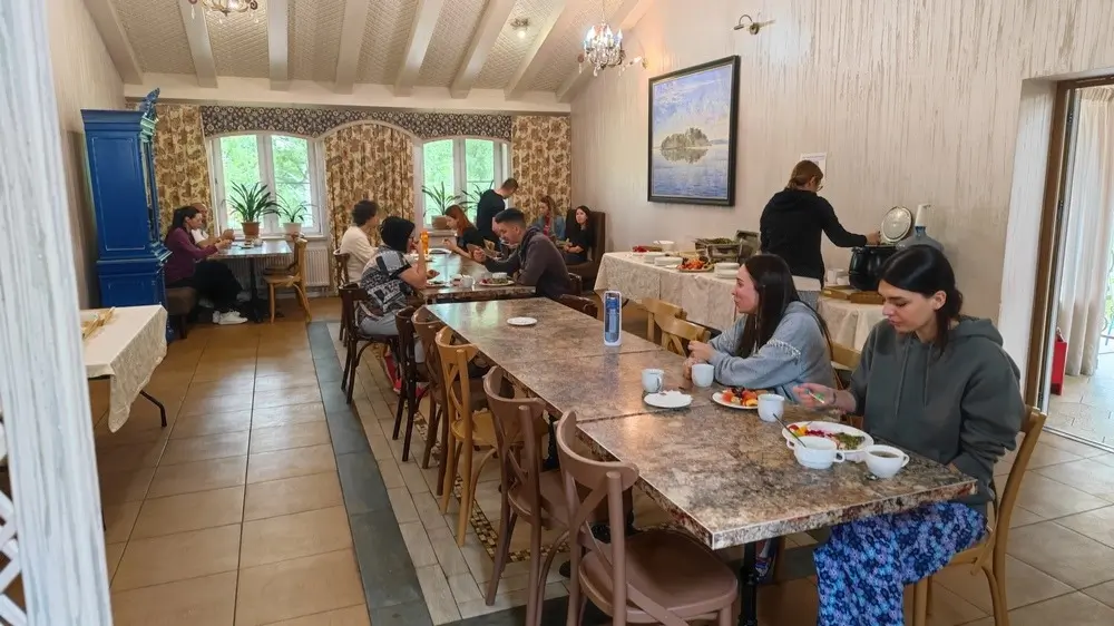 Ретрит медитации випассана школа трех путей