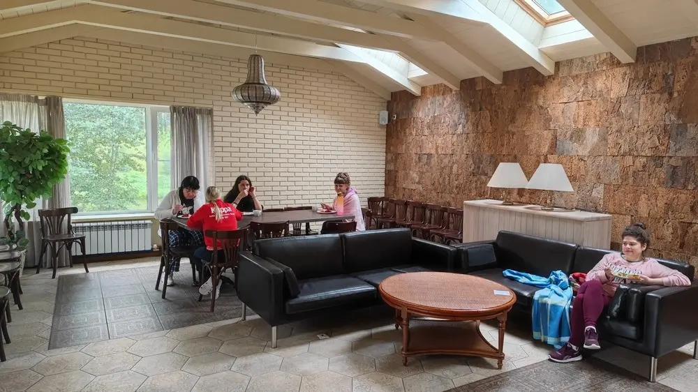 Ретрит медитации випассана школа трех путей