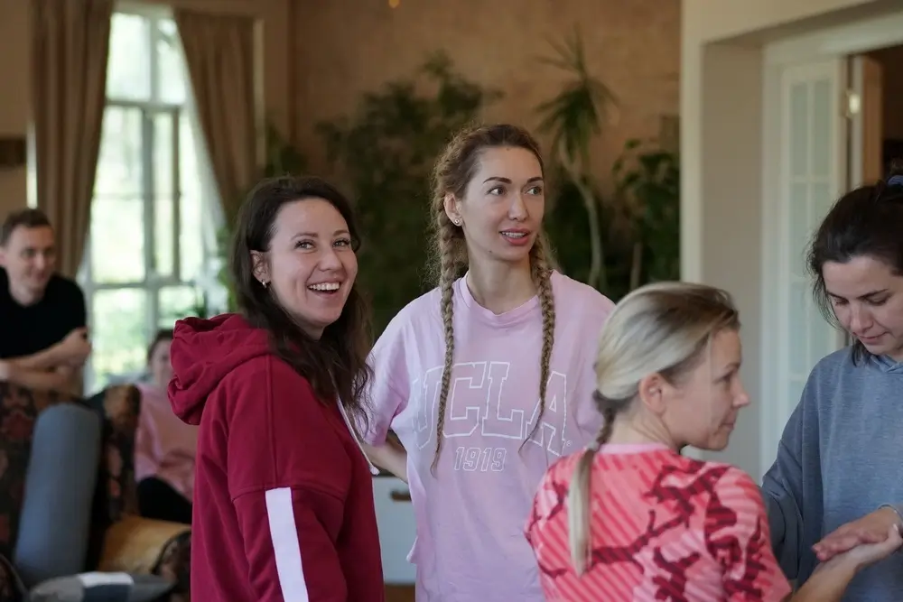 Ретрит медитации випассана школа трех путей