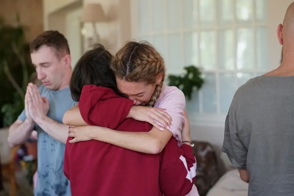 Ретрит медитации випассана школа трех путей