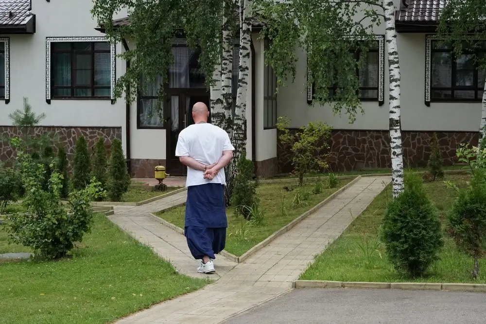 Ретрит медитации випассана школа трех путей